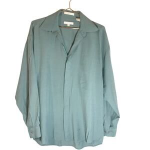 Elliott Button Down Shirt - Blue, Size Medium - Long Sleeved